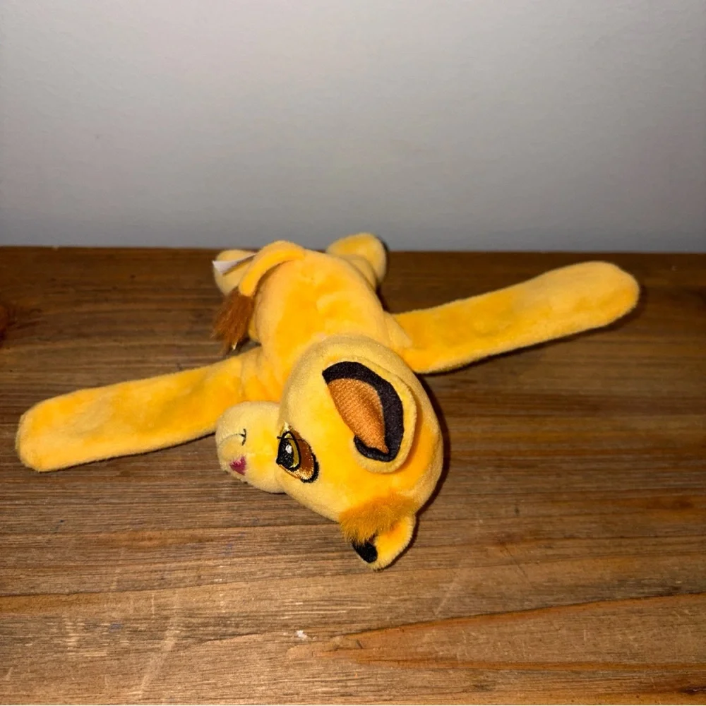 Disney Simba Cutie Cuff Series 2 Plush Bracelet Toy The Lion King BullsiToy